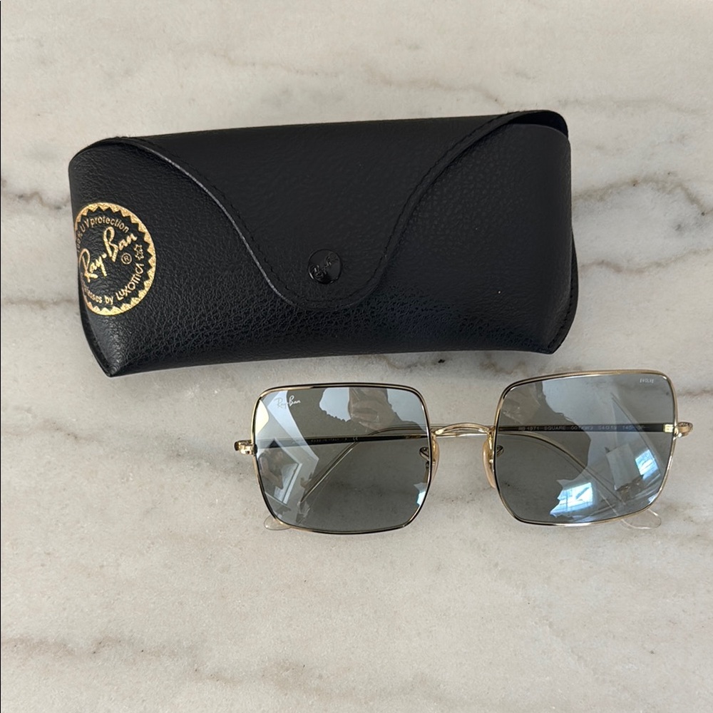 Ray-Ban Gold Frame Sunglasses with Black Case